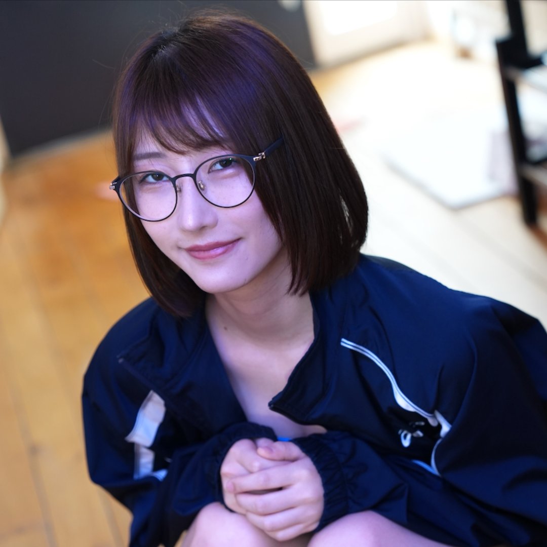 Yunadoll