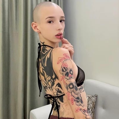 JANE: 𝑪𝑨𝑹𝑹𝑶𝑻𝟐𝟐