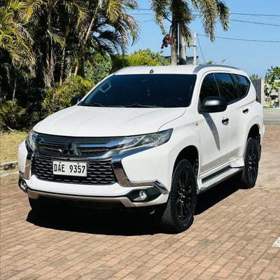 2017 Mitsubishi Montero GLS
