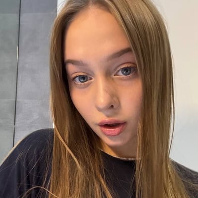 Olivia😘