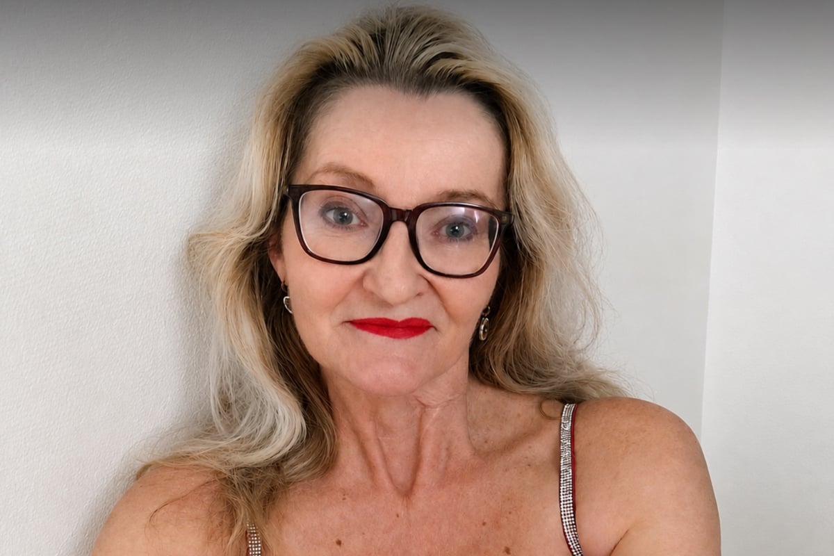 SUSANNE (62 år)
